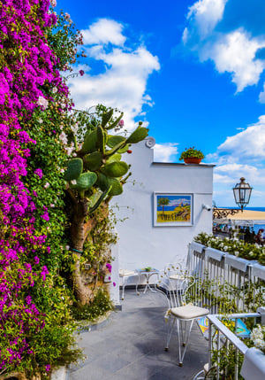 architecture-balcony-beautiful-919278